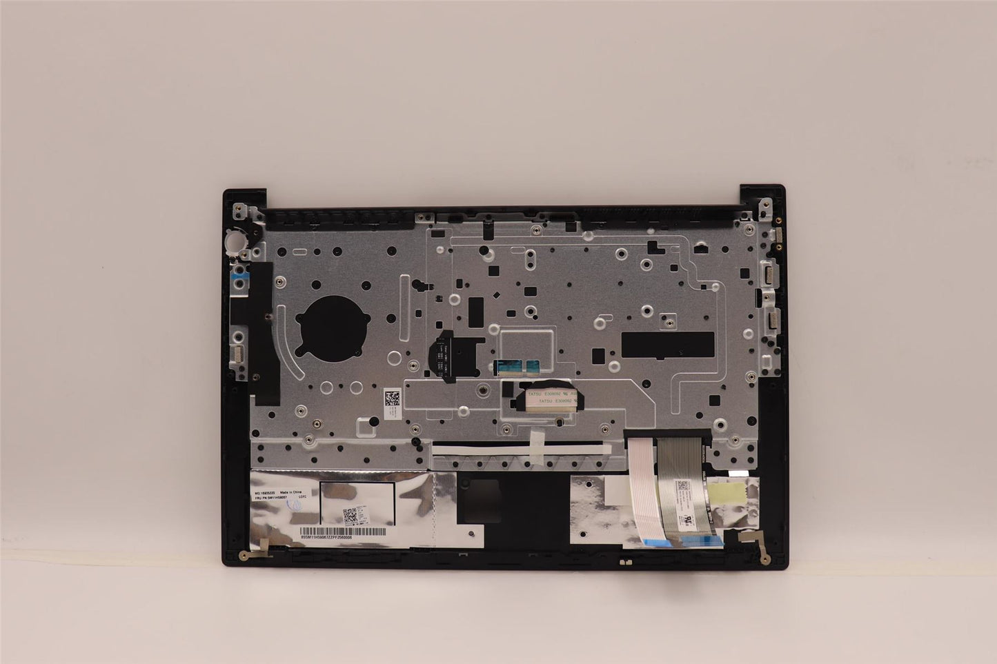 Lenovo ThinkPad E14 Gen 4 s Keyboard Palmrest Top Cover Slovenian 5M11H59067