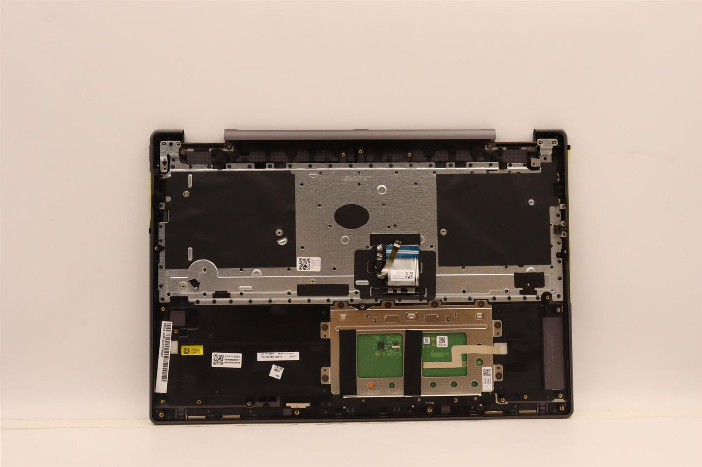 Lenovo Yoga 7 16IAH7 Palmrest Cover Touchpad Keyboard Switzerland 5CB1J04013