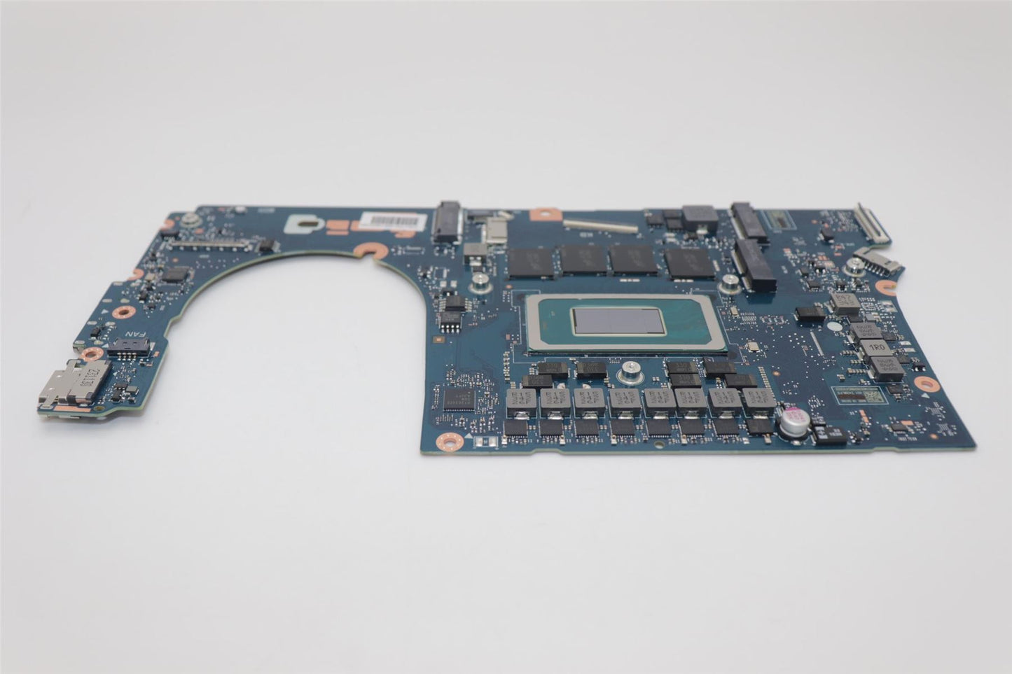 Lenovo H 83D2 ULT5 125H UMA32G L NOKRM 5B21M05286