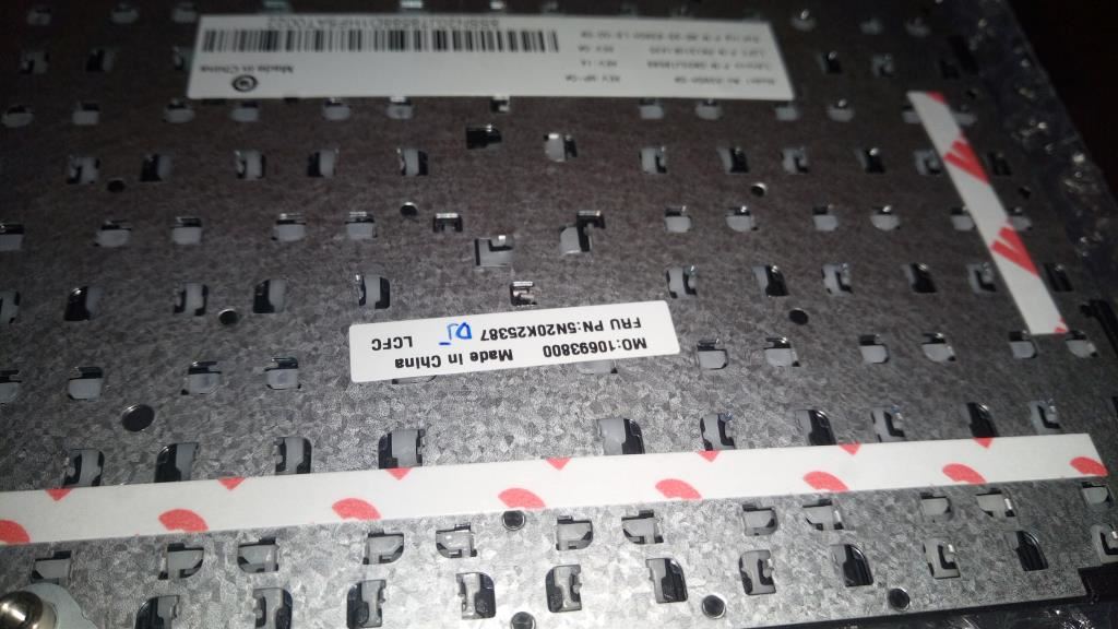 Genuine Lenovo B50-50 IdeaPad 100-15IBD Keyboard Swiss Black 5N20K25387