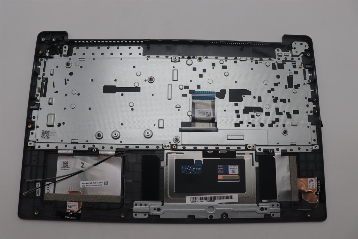 Lenovo Upper Case ASM_FRA/ARA L82XQ AGNBL 5CB1L27560