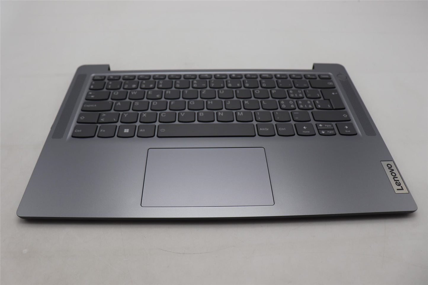 Lenovo Upper Case ASM_SWS L82X6 NFP AG BL 5CB1L49424