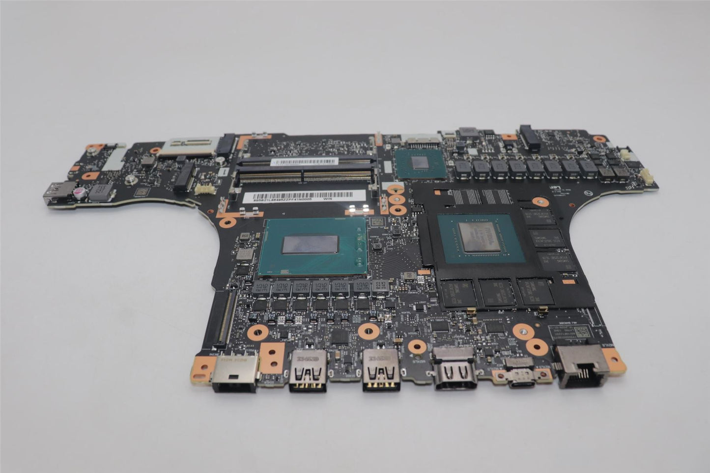 Lenovo L 83DEWINI914900HX_RTX408012GRM 5B21L86495
