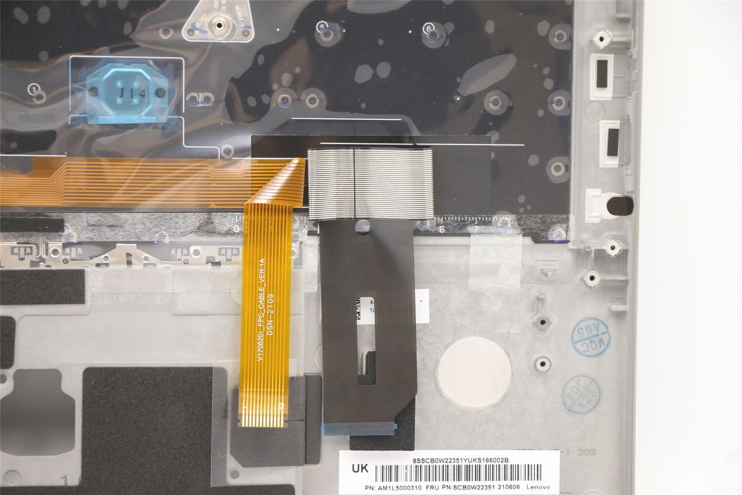 Lenovo ThinkPad T14s Keyboard Palmrest Top Cover Bulgairian Silver 5M10Z41565