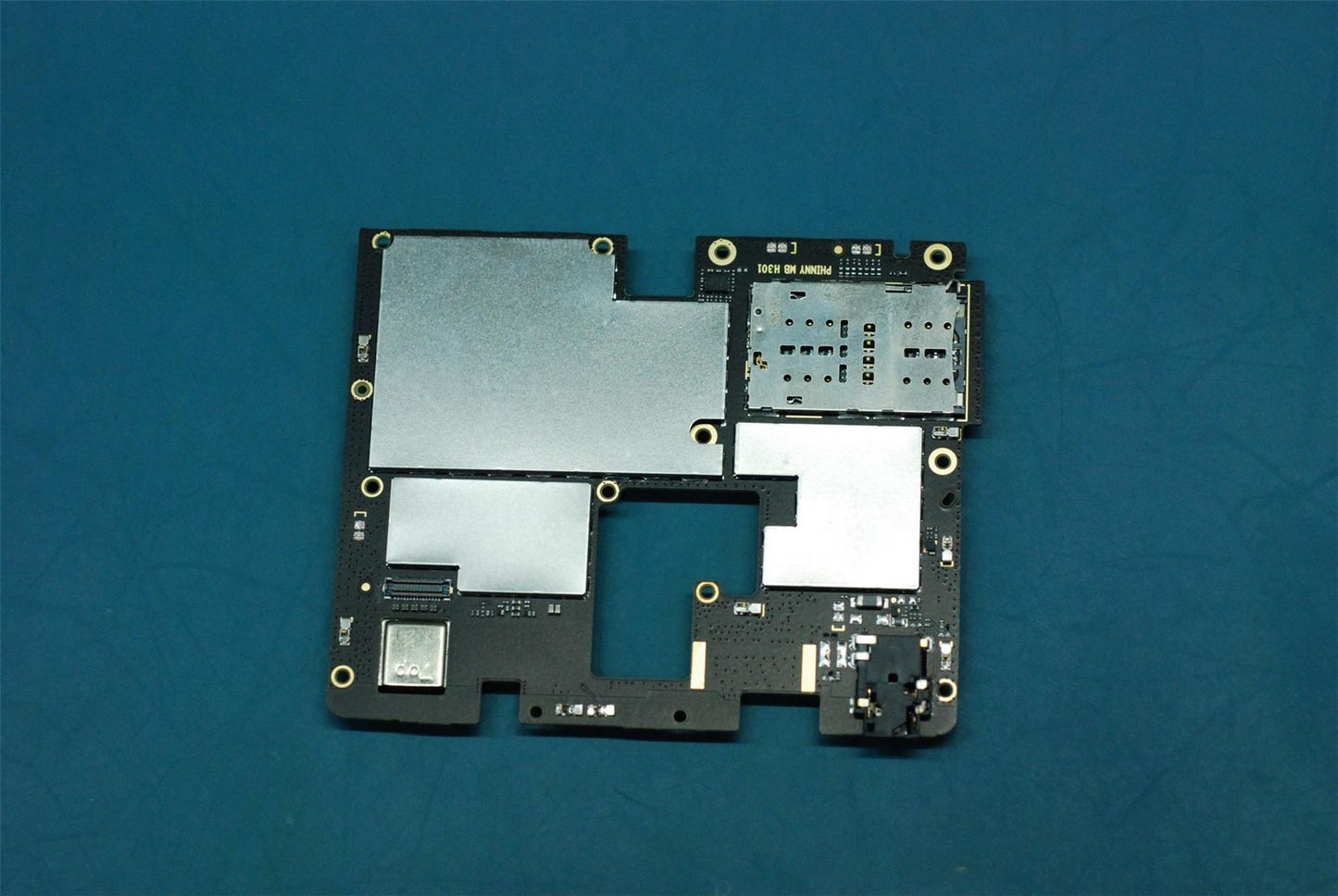 Lenovo PB2-690Y MB_4+64G CS 5B28C06251