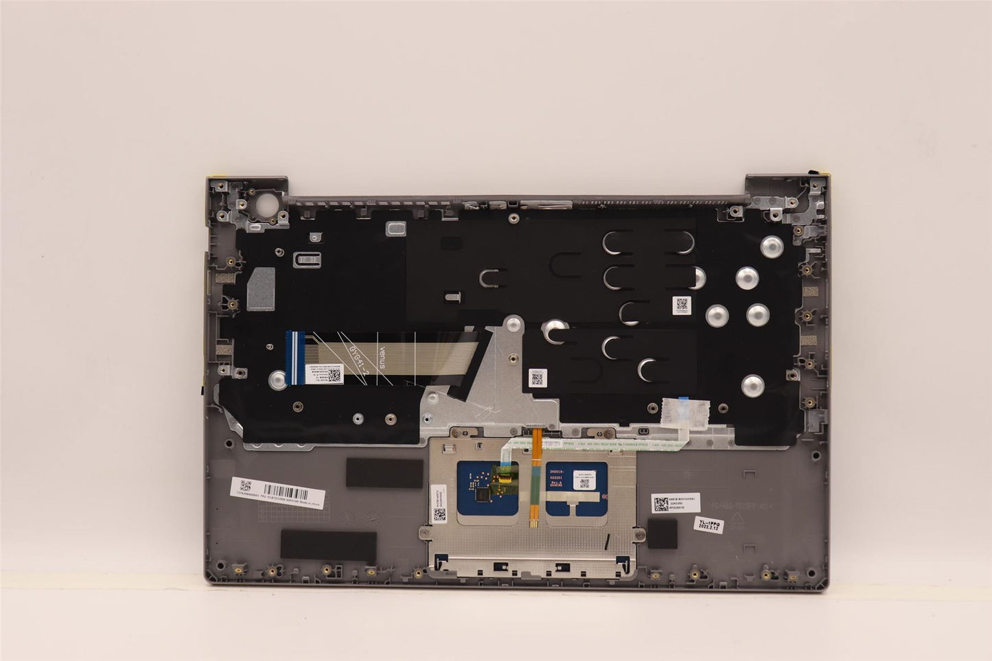 Lenovo Upper Case ASM_THAI C 21A3 HDMGBL 5CB1D33586