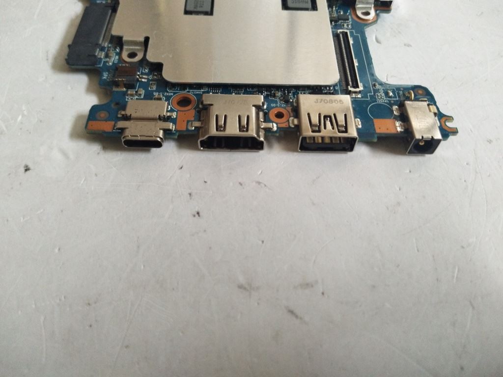 Lenovo MB 3N 81A5 N4200WIN UMA R8G 5B20P23702