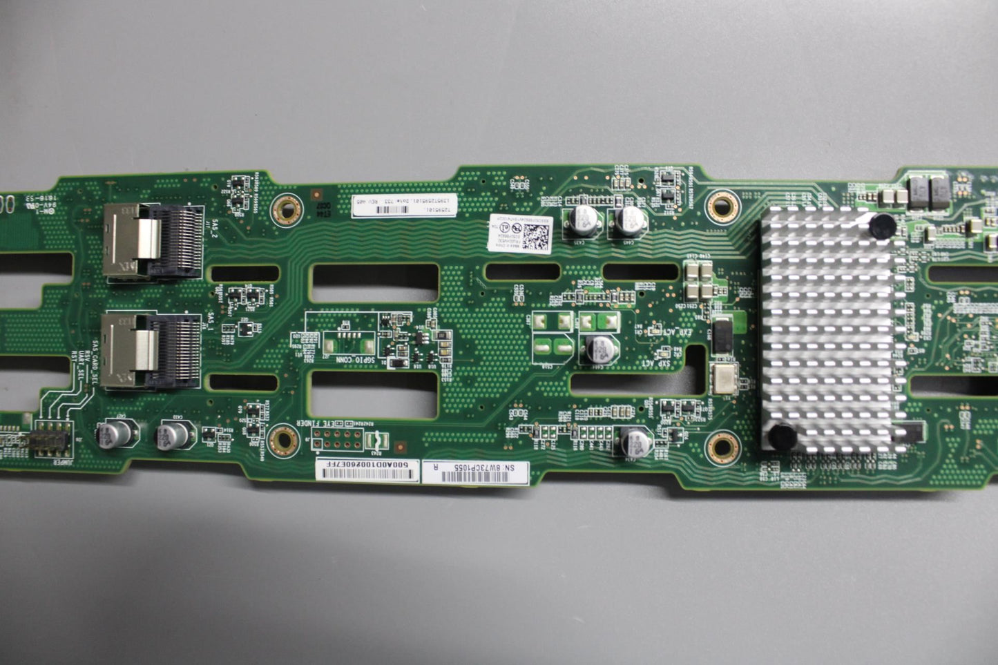 Lenovo MOD,HDD BP/12 HDD,0922,SATA/SAS HDD SATA SAS Board 00HV530