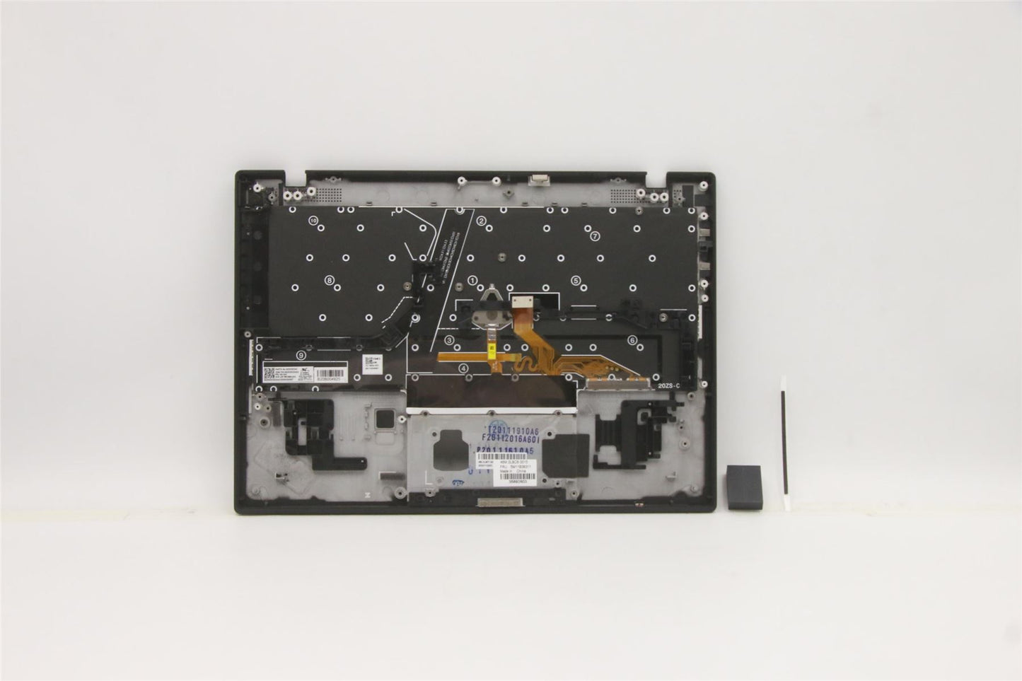 Lenovo ThinkPad X1 Gen 1 Keyboard Palmrest Top Cover Belgian Black 5M11B38311