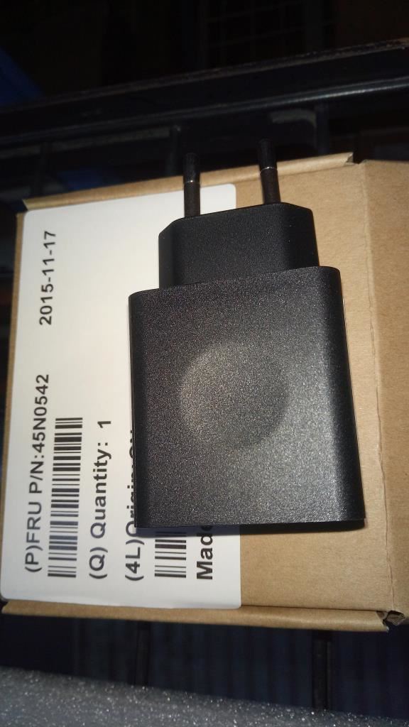 Genuine Lenovo Stick 300-01IBY ThinkPad 8 Power Adapter Charger 10w 5V 45N0542