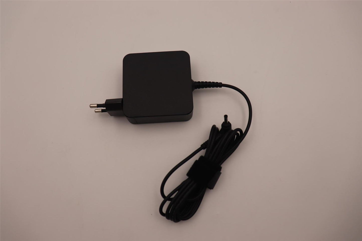 Lenovo IdeaPad 320-15IKB 320S-13IKB AC Charger Adapter Power supply 01FR140