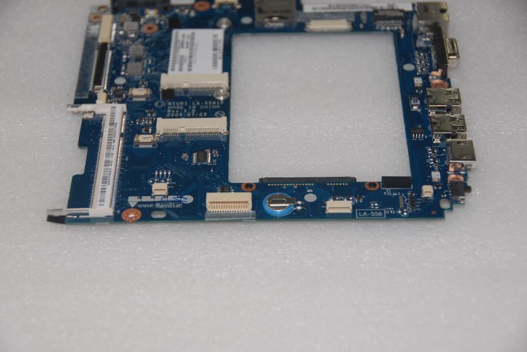 Lenovo NIUR1 BOARD-DIS I/O Board 11011620