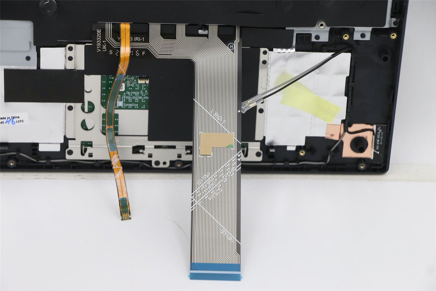Lenovo Legion 5-15ACH6H 5-15ACH6A Keyboard Palmrest Top Cover French 5CB1C74842