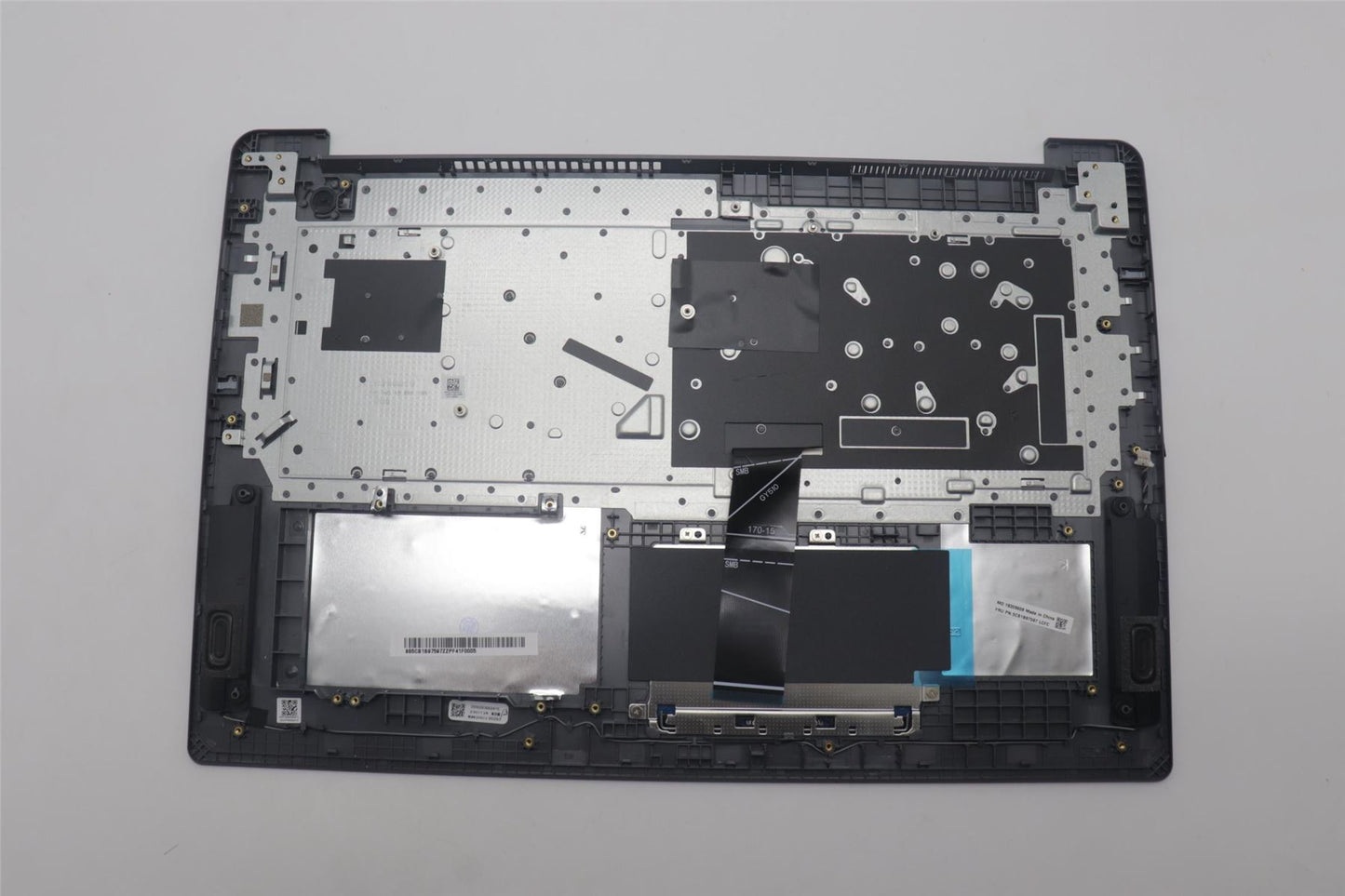 Lenovo Upper Case ASM_POR L82H9 NFPA/GUMA 5CB1B97597