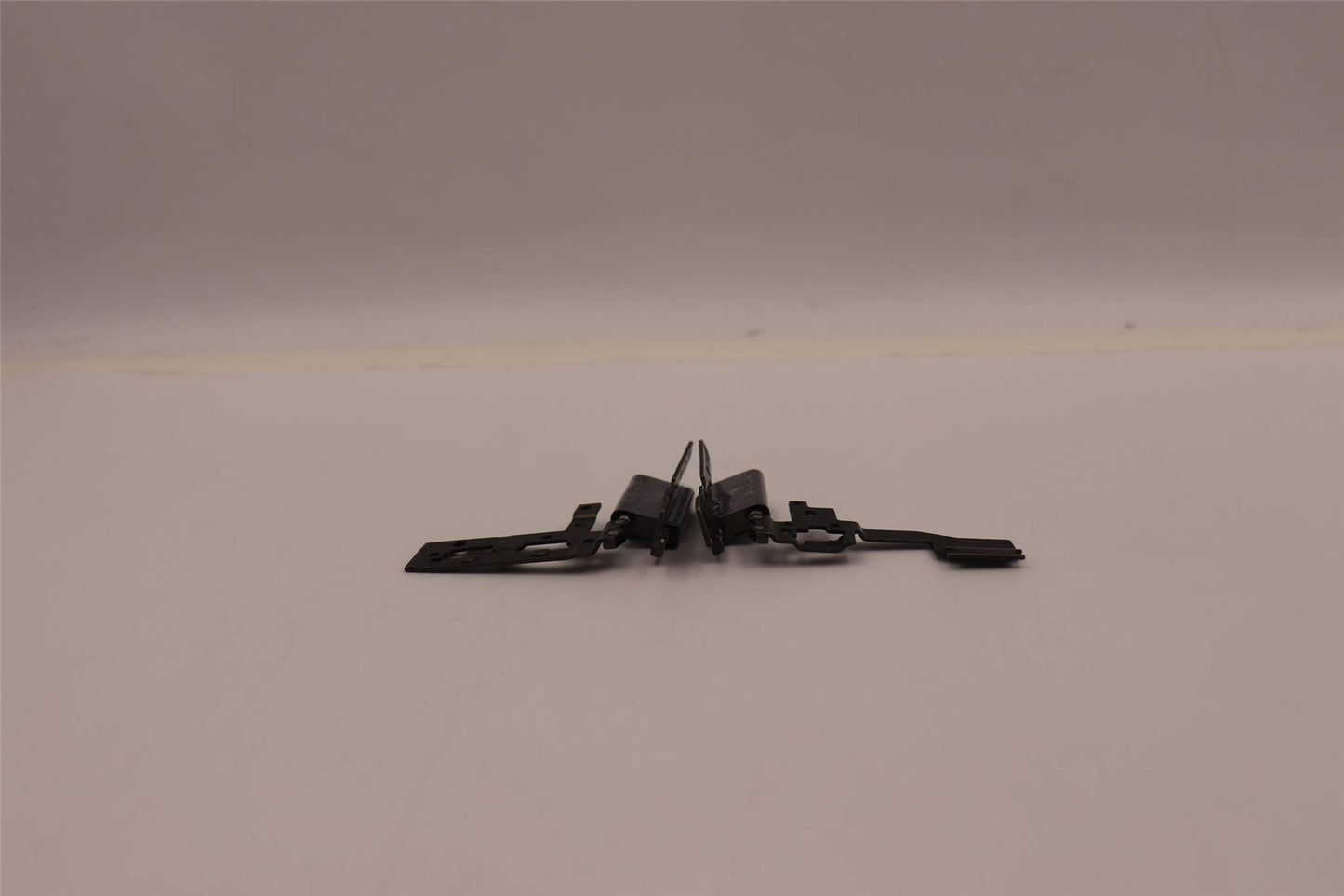Lenovo IdeaPad 5 14IAU7 5 14ALC7 Hinge Hinges Bracket 5H50S29054
