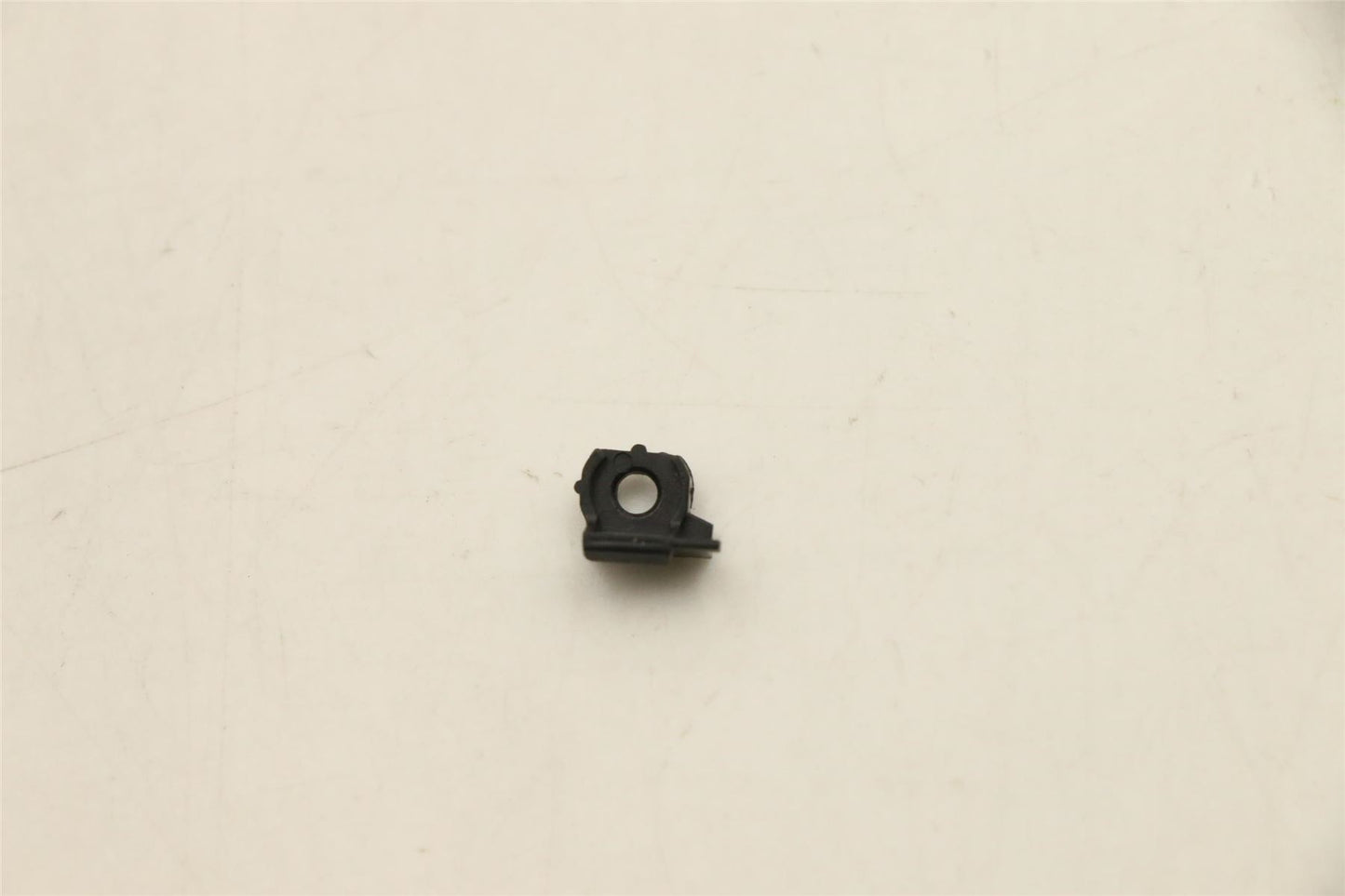 Lenovo Bracket L 82RF MB_HOOK 5B40S22118