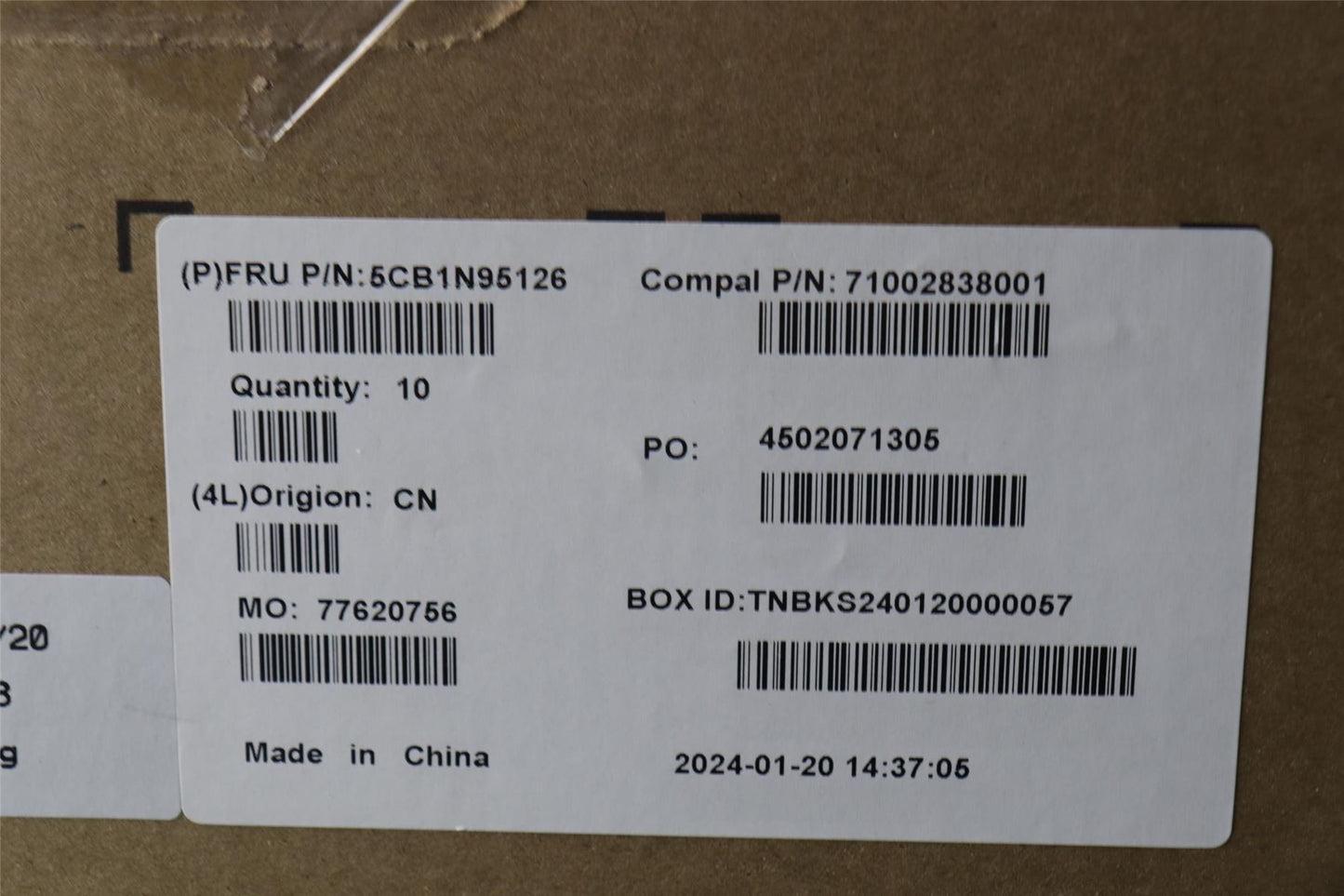 Lenovo Lower Case C 83FV AL CG 5CB1N95126