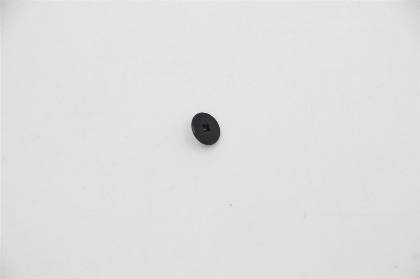 Lenovo 5S10S35339 SCREW Screw L 82M7M22D2LK7D0.5TNL