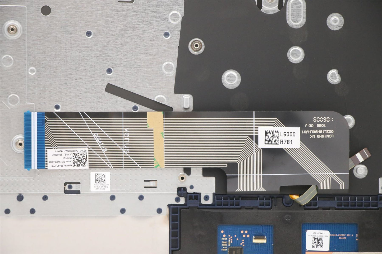 Lenovo Upper Case ASM_POR L82H7 AB NFPBLD 5CB1B97699