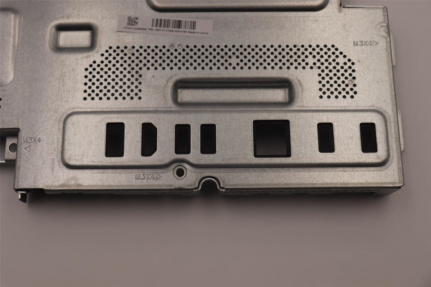 Lenovo MECH_ASM MB_SHIELDING_IAP,AIO 3 27 5M11C17006