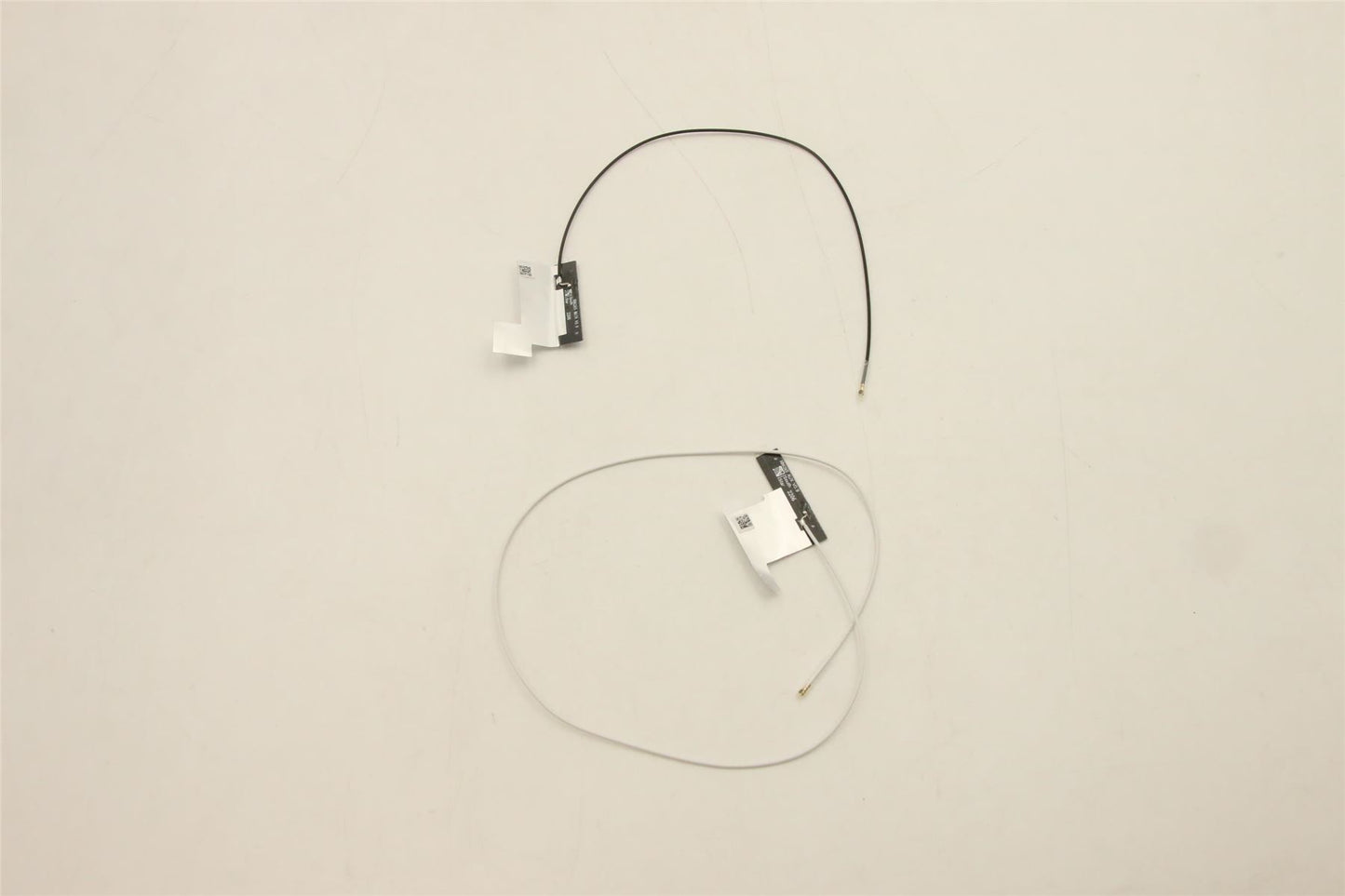 Lenovo Antenna H 82T3 Main+ Aux 5A30S36074