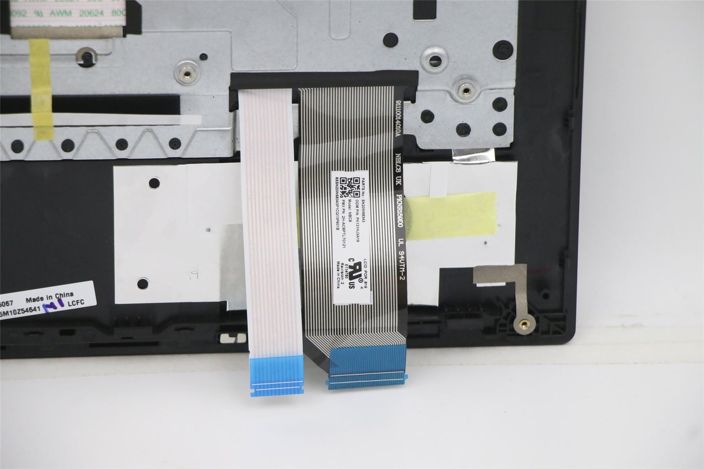 Lenovo MECH_ASM KBD POR(Pri) Pat FPR UK BK 5M10Z54641