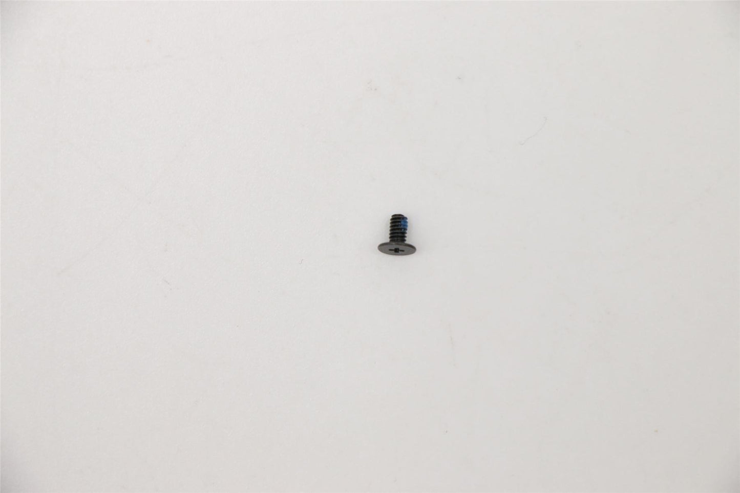 Lenovo 5S10S35208 SCREW SCREW L 82AW2.0D3.5LK4.2D0.4TZKNL+