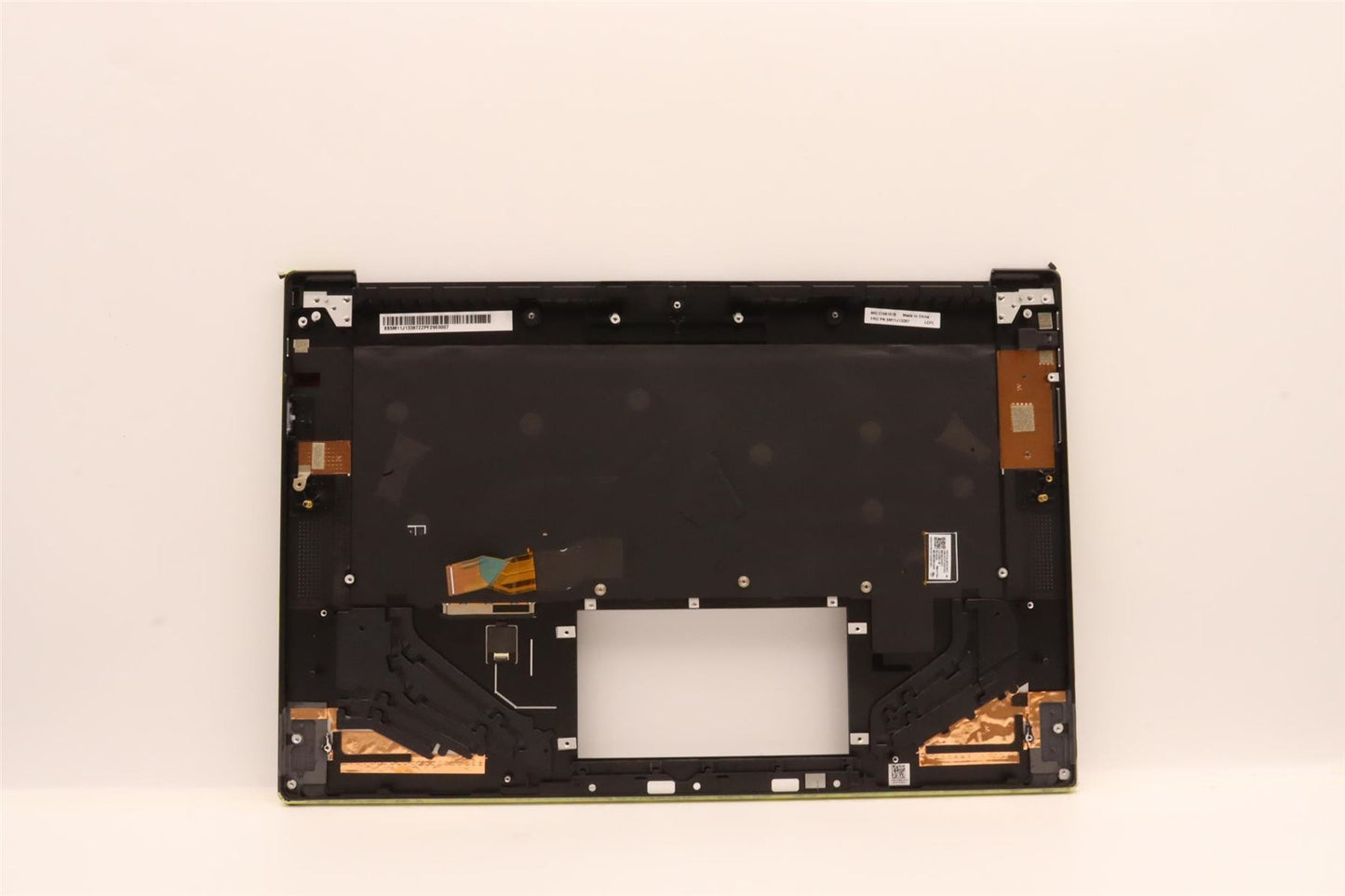 Lenovo ThinkPad Z16 Gen 1 Keyboard Palmrest Top Cover Black 5M11J13387