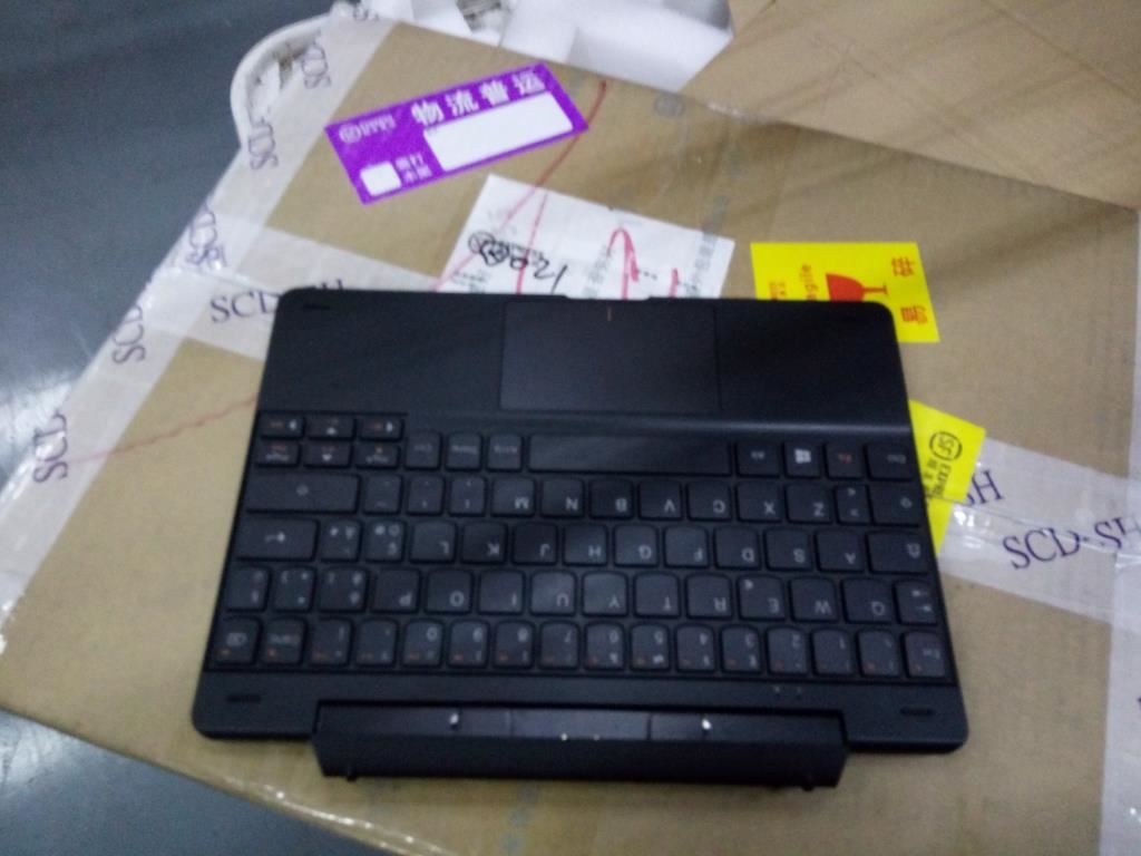 Lenovo IdeaPad Miix 300-10IBY Palmrest Touchpad Keyboard Dock Italian 5D20K24904