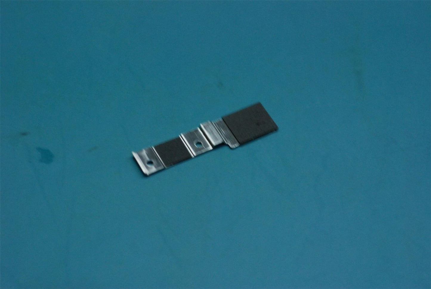 Lenovo TB3-850 Batt-Con plate&*46360092 CS 5M88C05450