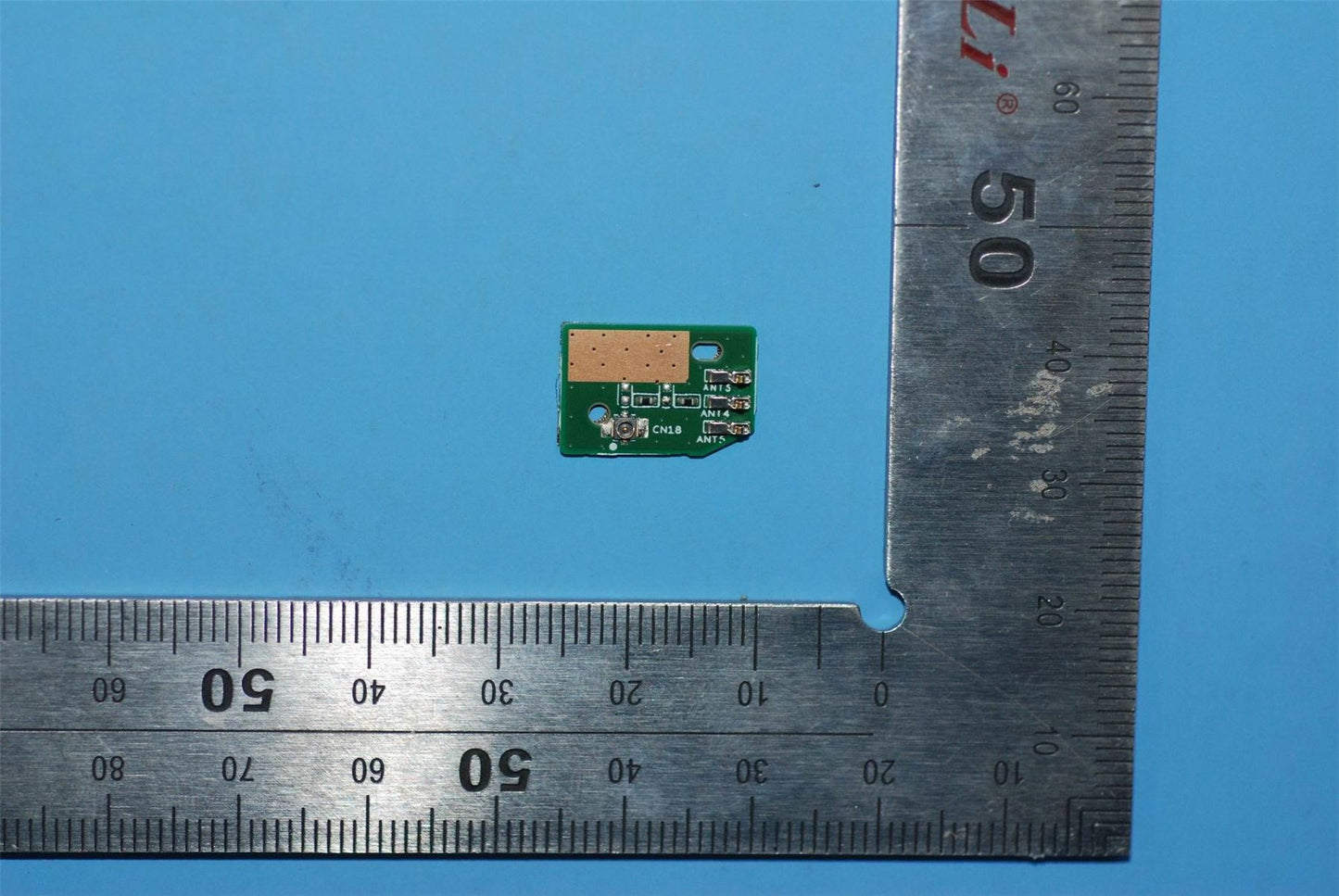 Lenovo S8-50 Ant Board Assy-L&*1127133500 CS 5P69A6N41U