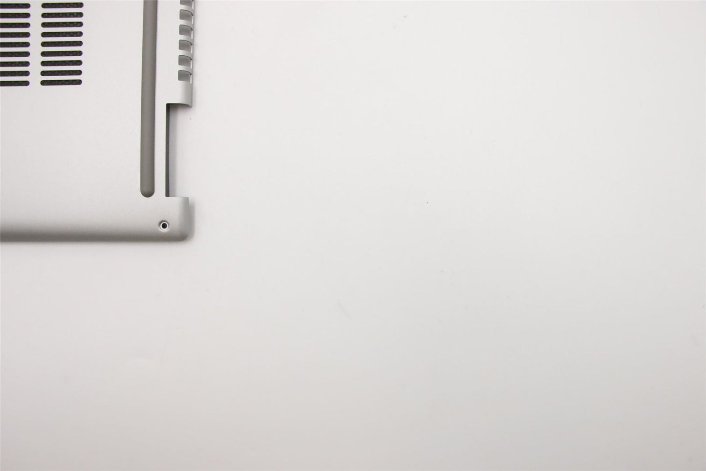 Lenovo Lower Case C 80X7 PTN NON USA/CAN 5CB0N96324