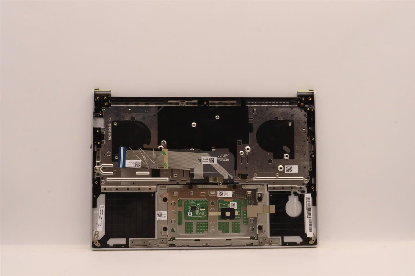 Lenovo IdeaPad 7 14IAP7 Palmrest Cover Touchpad Keyboard Nordic 5CB1H70820