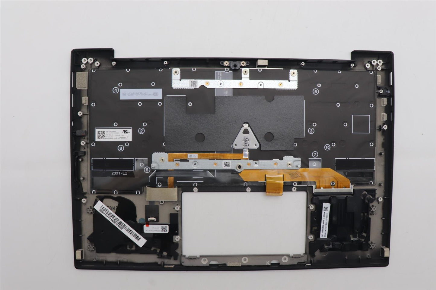 Lenovo MECH_ASM GRP_KBD_BZL_BUL_WL_DB_LTN 5M11N61121