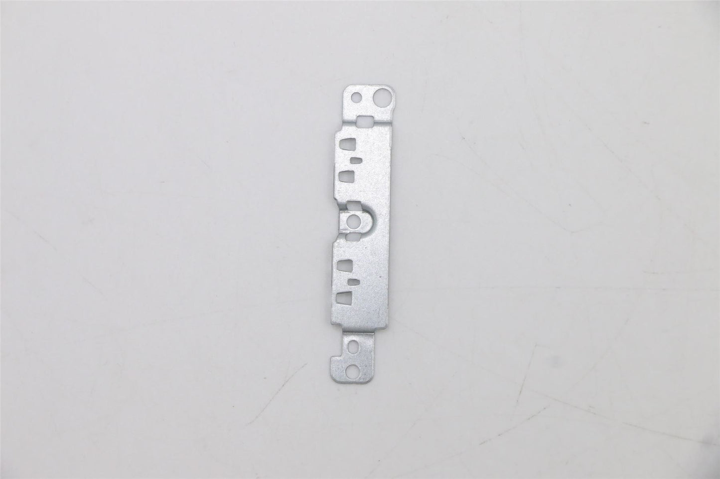 Lenovo 5B40S22025 IO Bracket L W 82E3