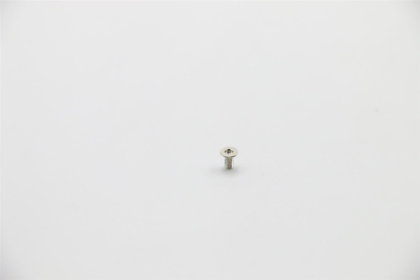 Lenovo 5S10S35142 SCREW Screw L 81TC 2D4.0LK4.0DNINL+0.3T