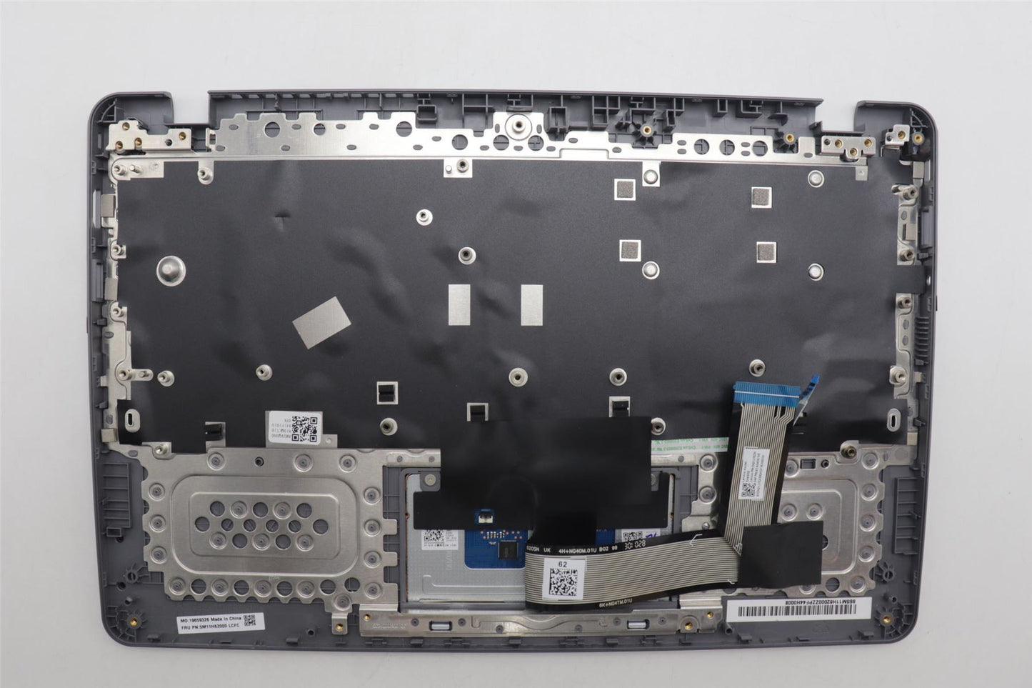 Lenovo 14e Gen3 IP 3 14IAN8 Keyboard Palmrest Top Cover Italian Black 5M11H62000