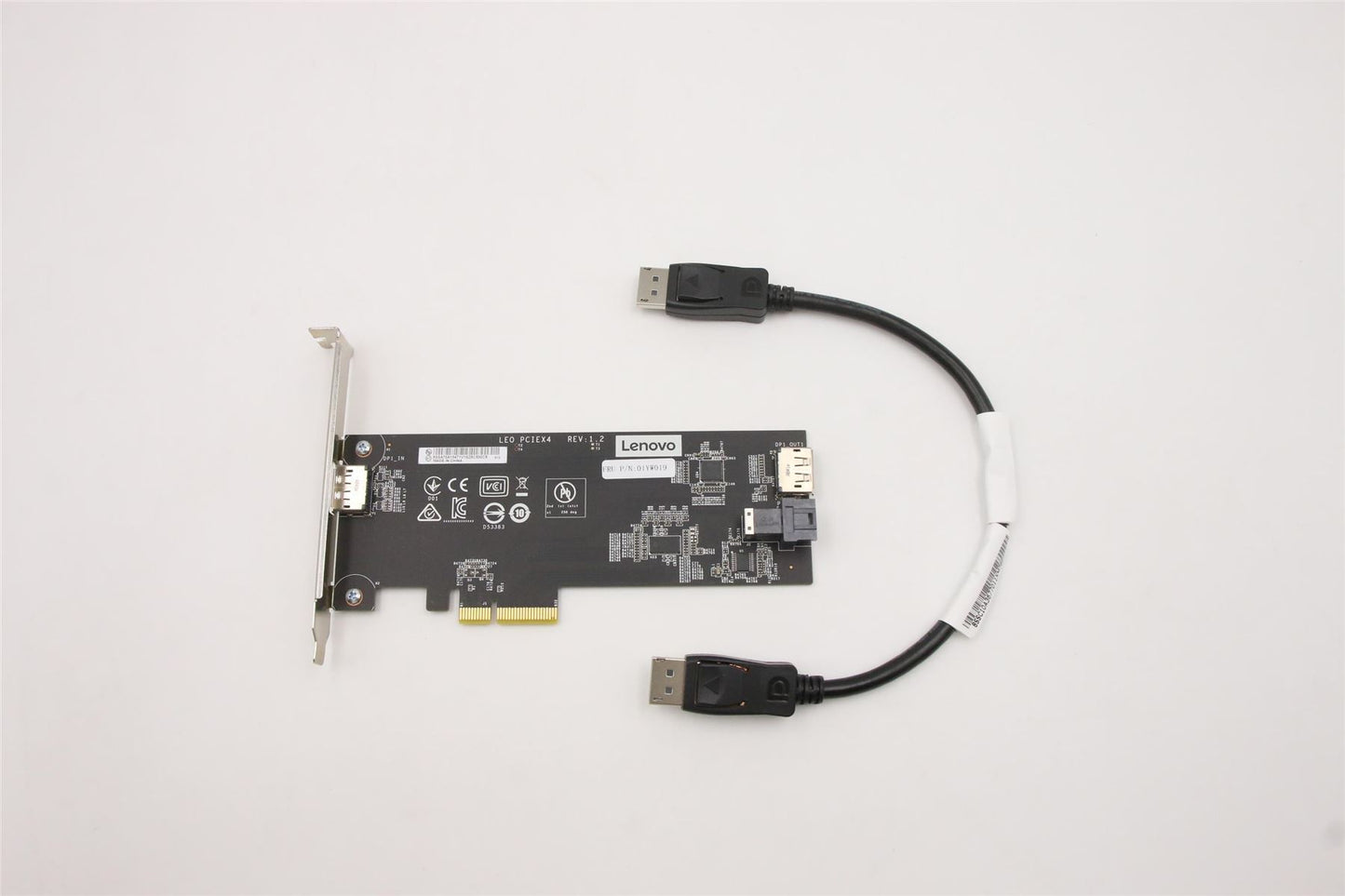 Lenovo FRU Leo PCIEx4 Rev1.2 board and external DP cable assembly (P3x0) 01YW019