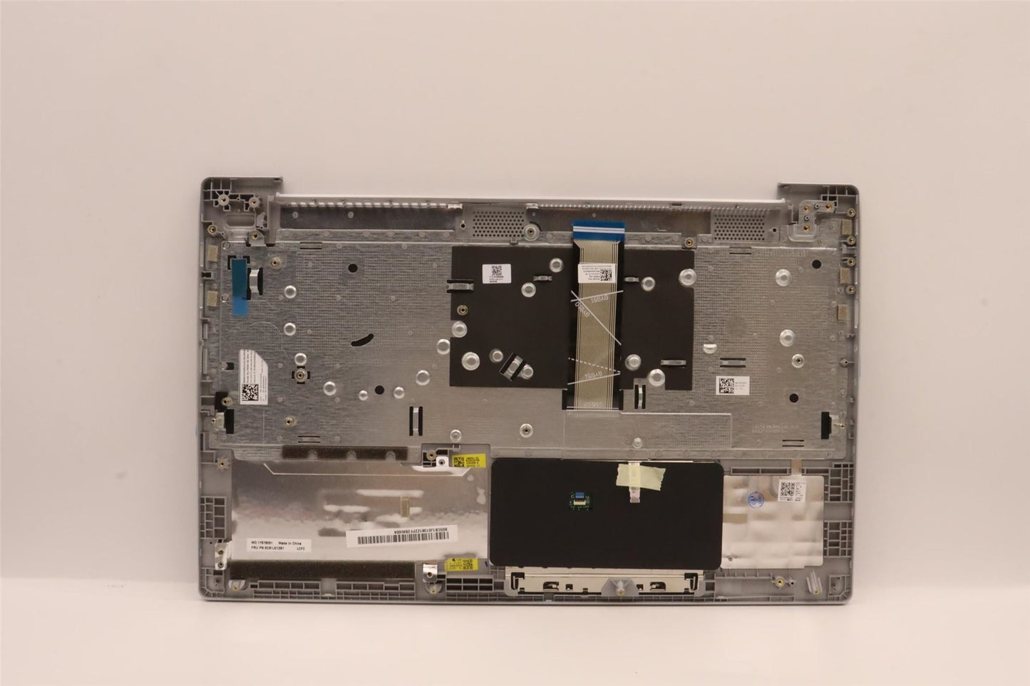 Lenovo UpperCaseASM_NORDICL82SFNFCGNB_PC 5CB1J01381