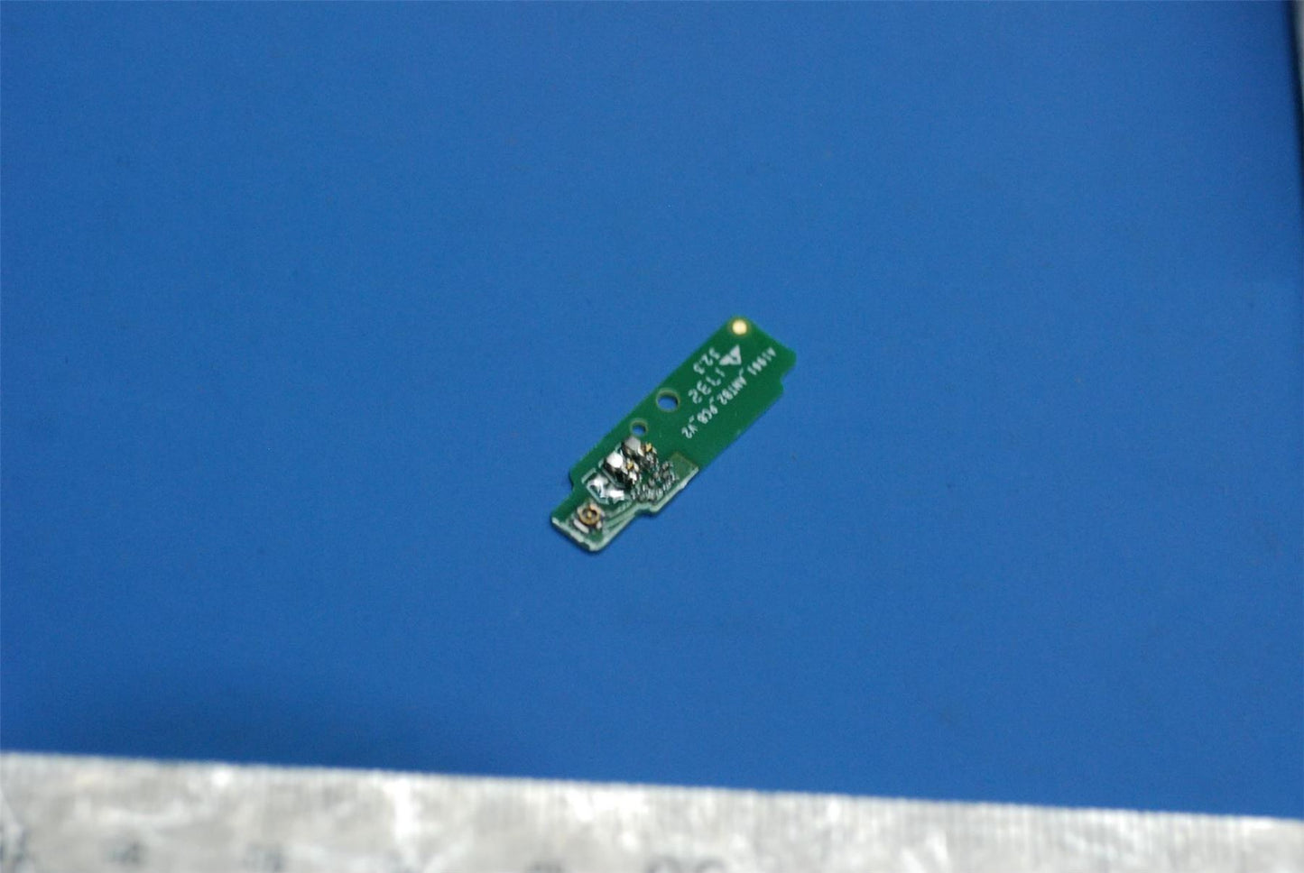Lenovo TB-7304I ANTB&*HQ31206835000 CS 5P68C09358