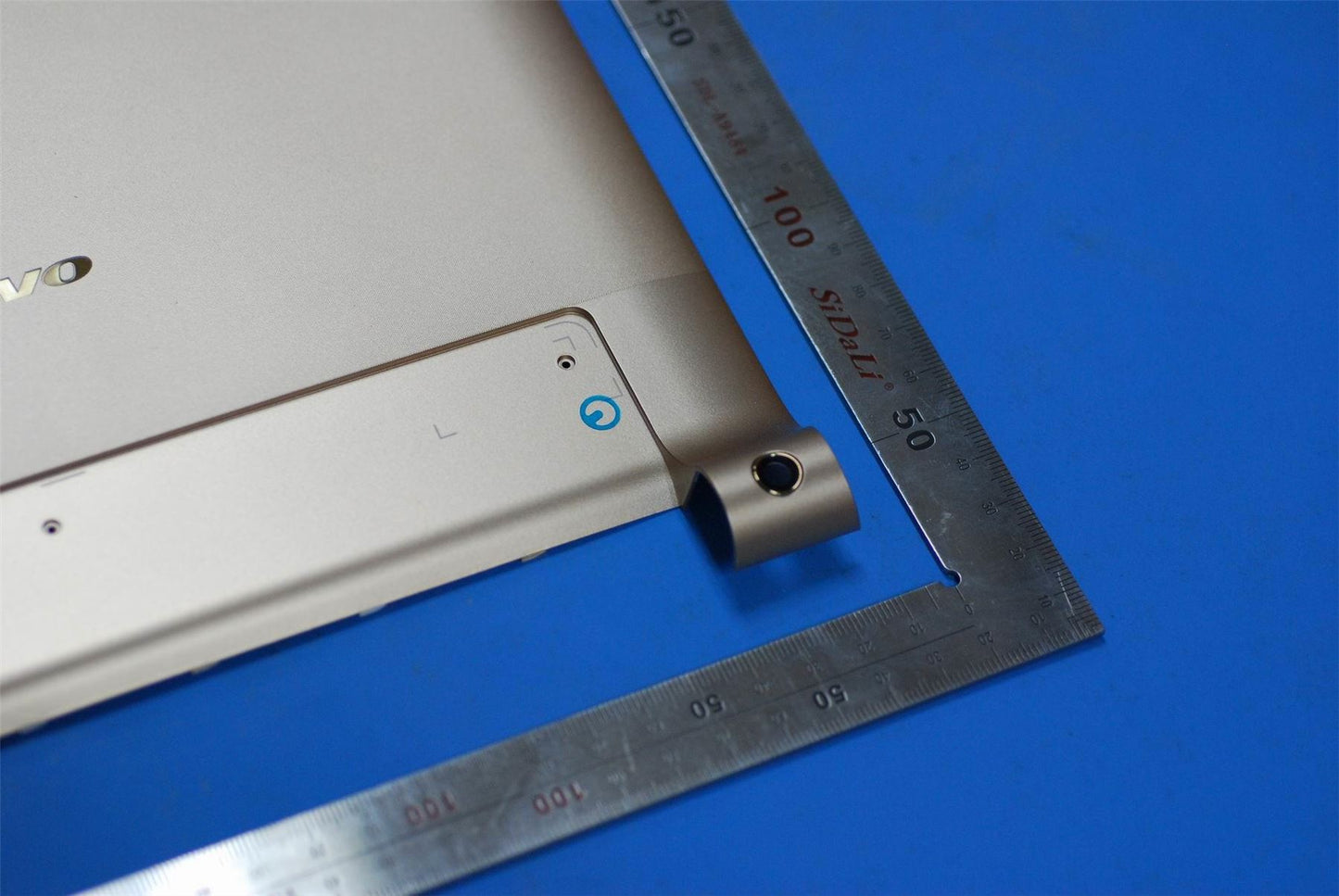 Lenovo B8080 WIFI Rear Cover Assy Gol_CS 5SR9A6MWG2