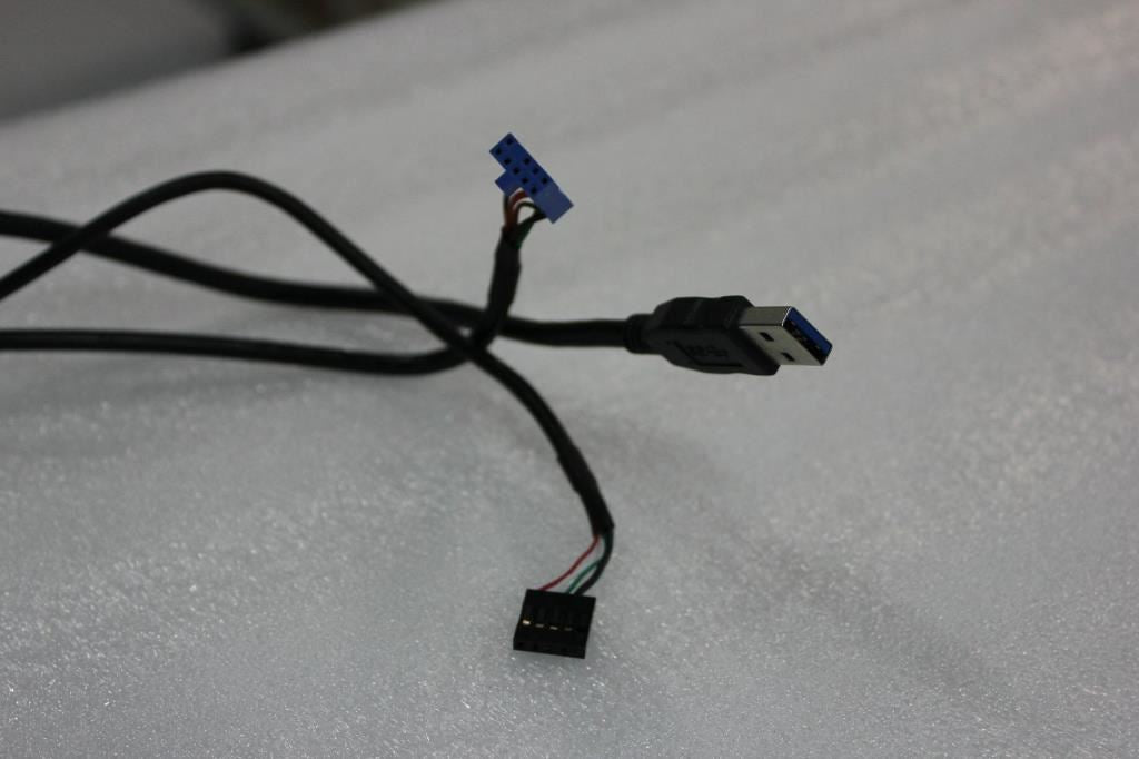 Lenovo X700 Front Cable（V3.0 USB3.0/USB2.0/AU） USB 3.0 2.0 Board 90201602
