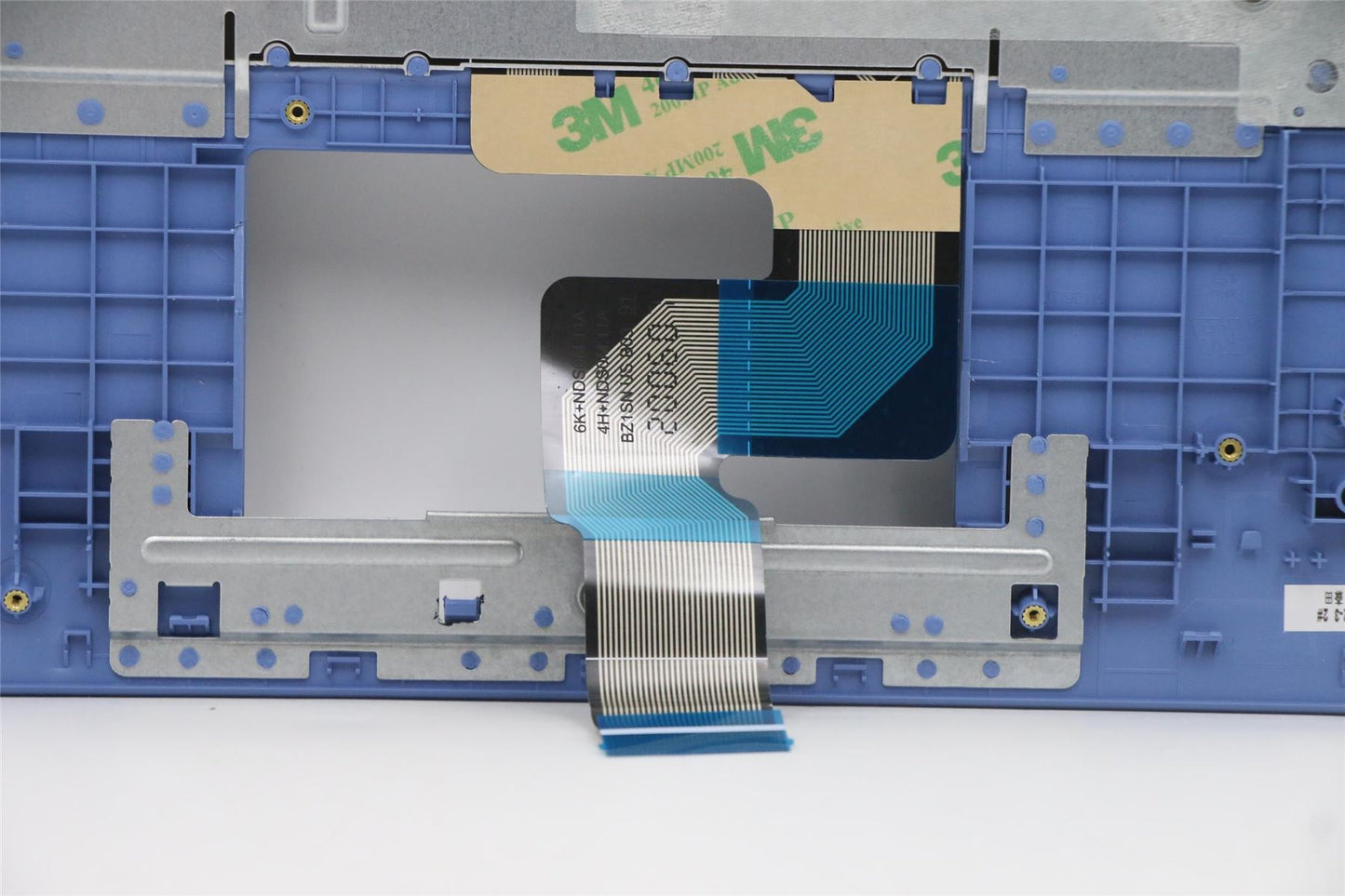 Lenovo Upper Case ASM_US W 81VU IB 5CB0X56994