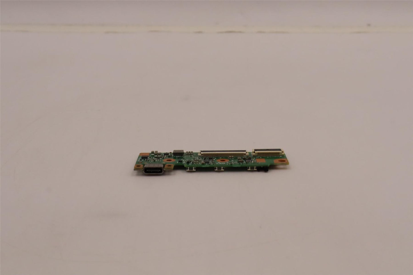 Lenovo USB BOARD L 82T5 IO/B 5C50S25431