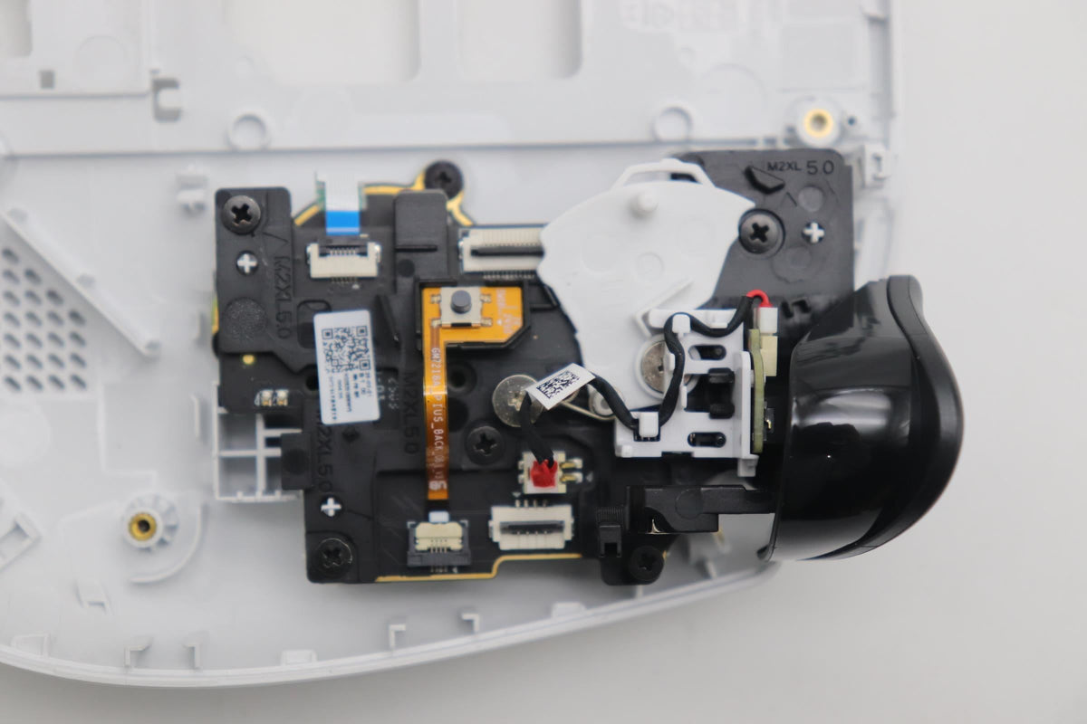Lenovo MECHANICAL Handle_L H 83L3 NIC Board 5M20S28017