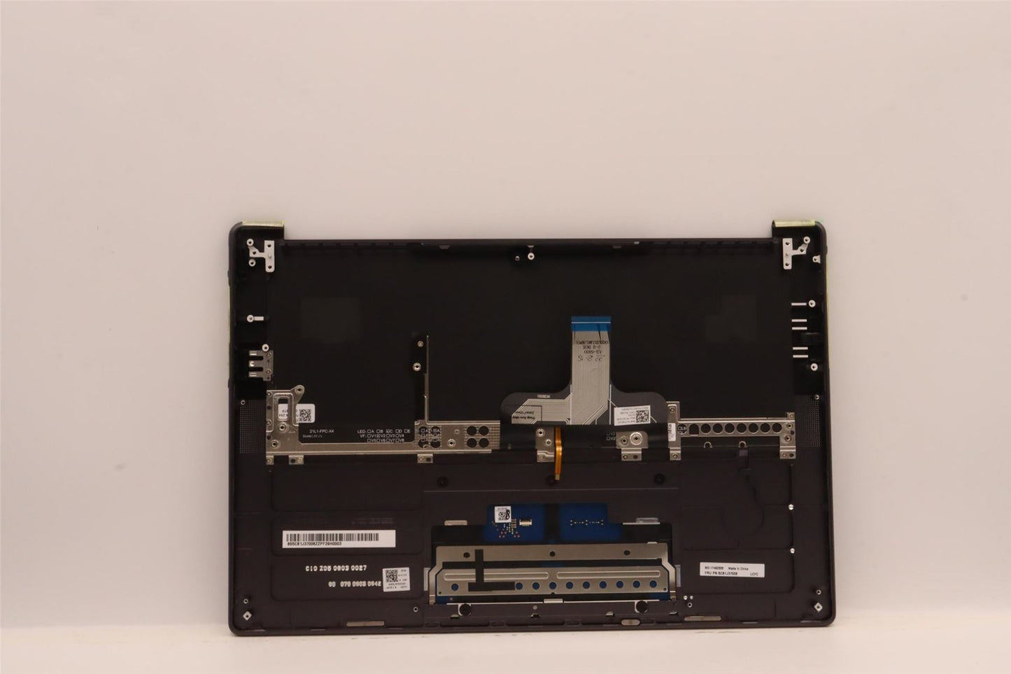 Lenovo Yoga 7 14ARH7 Palmrest Cover Touchpad Keyboard Hungarian 5CB1J37006