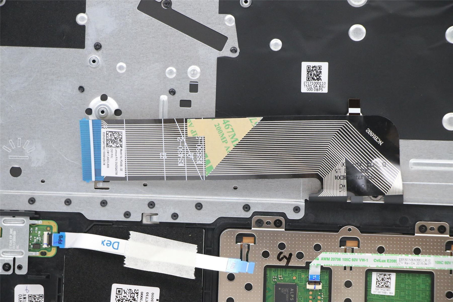 Lenovo IdeaPad 530S-15IKB Keyboard Palmrest Top Cover German Silver 5CB0R12657