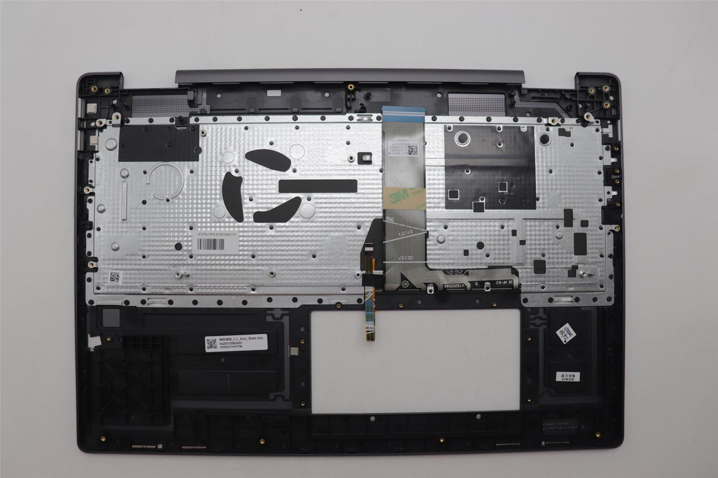 Lenovo UpperCaseASM SPA H83DL NFP SG 5CB1N95175
