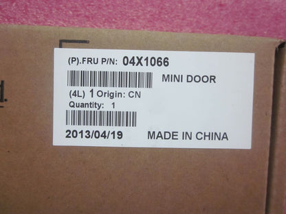 Lenovo FRU,Mini Door,w/Screw,14W 04X1066