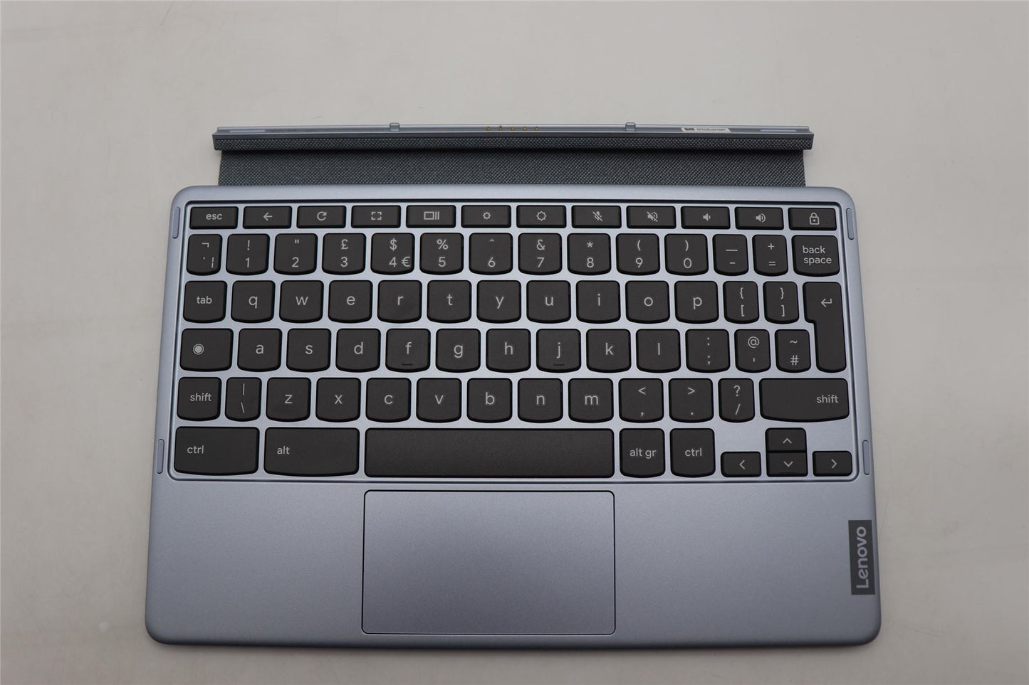 Lenovo Upper Case ASM_UKE H 82T6 UK MIBL 5CB1H82585